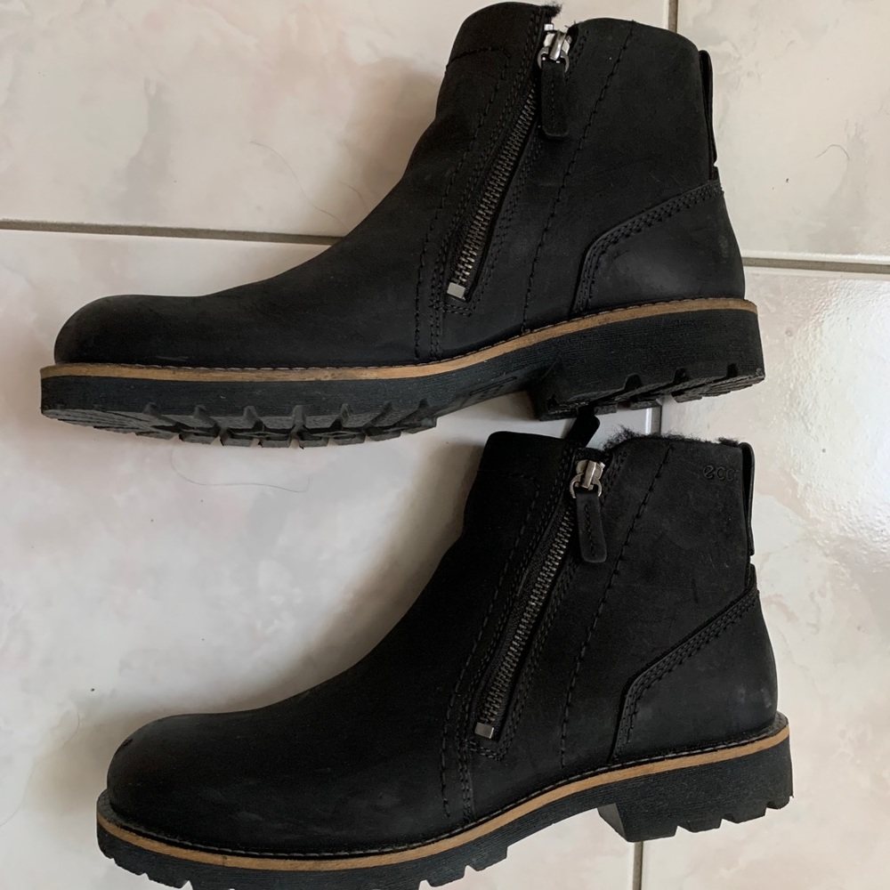 Mens Ecco Jamestown lined boots in black